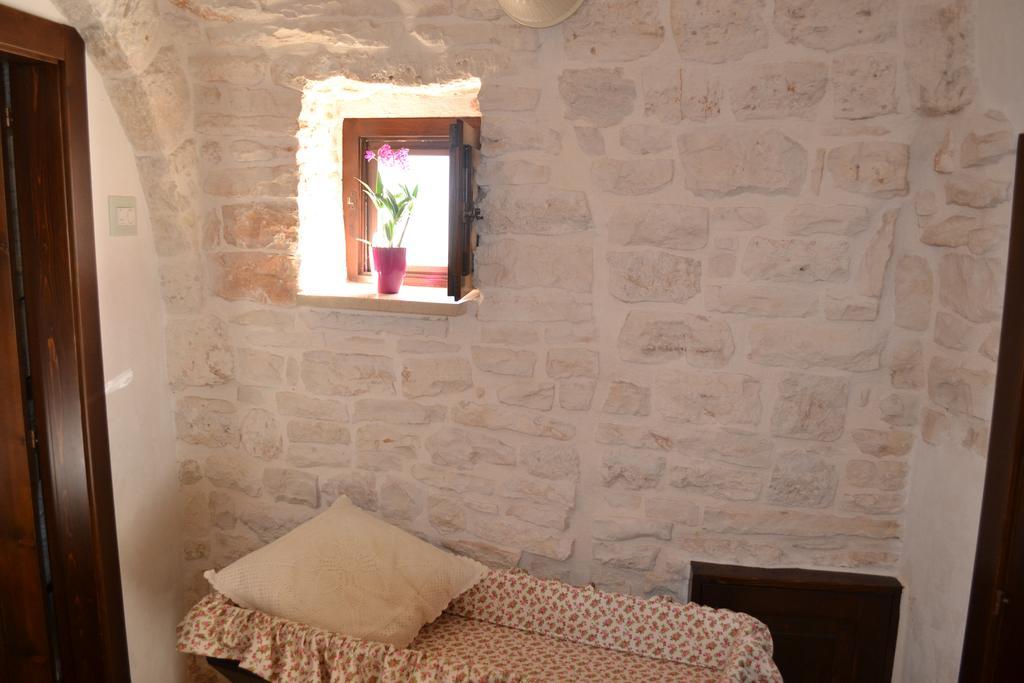 알베르벨로 Trulli Aia Piccola 빌라 객실 사진